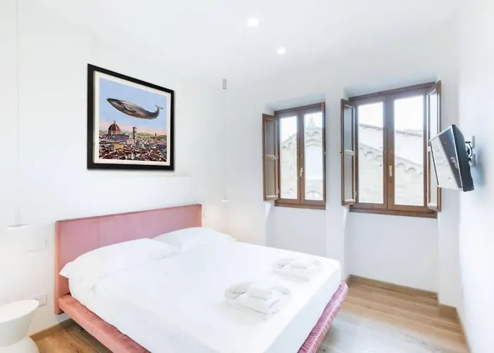 Ponte Vecchio Luxury Flat *