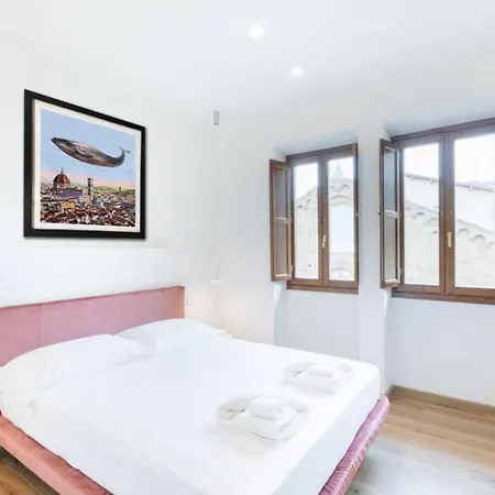 Ponte Vecchio Luxury Flat *