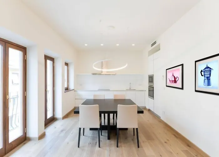 Ponte Vecchio Luxury Flat *
